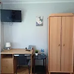 Pod Swierkiem Ostello Swarzędz