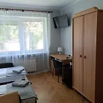 Pod Swierkiem Ostello *