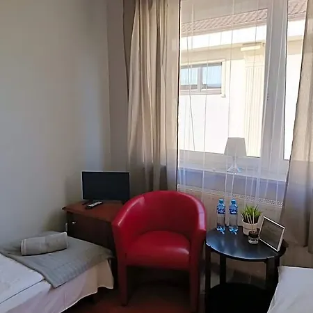 Pod Swierkiem Swarzędz