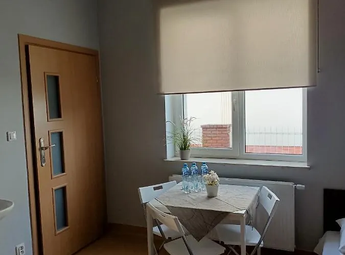 Hostel Pod Swierkiem *